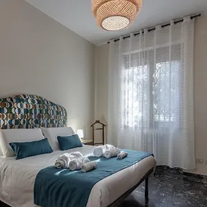 Relax In San Frediano Con Giardino Apartamento Florencia